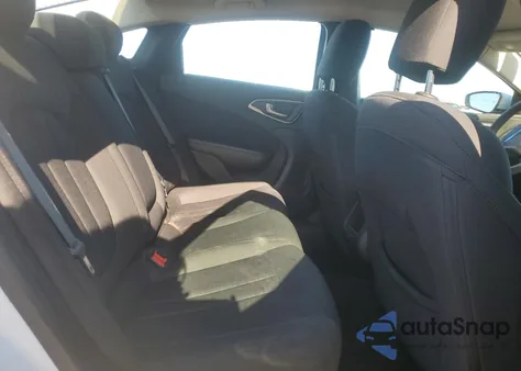 2016 Chrysler 200 Limited из США, поврежденный, VIN 1C3CCCAB5GN117225